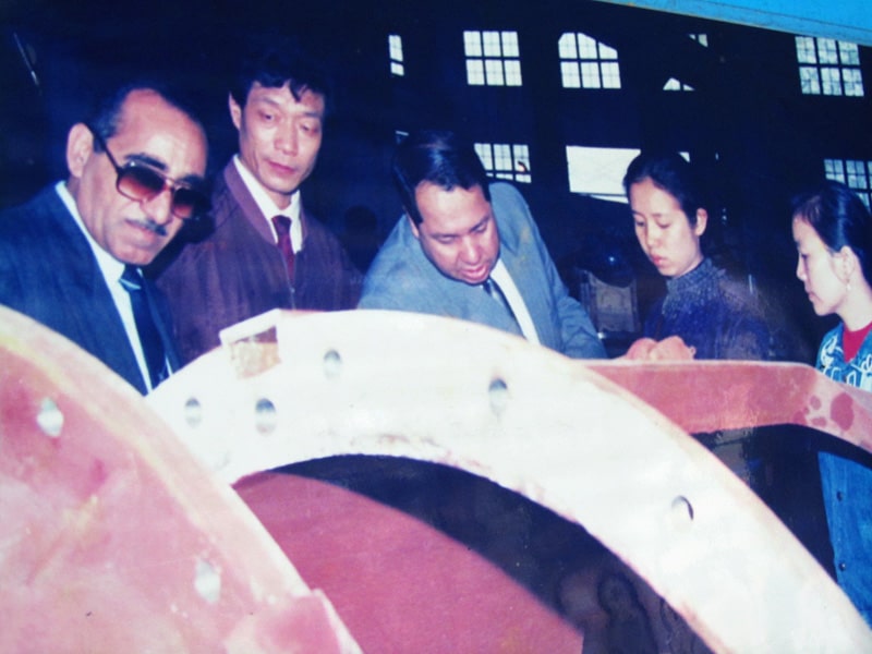 2025年(nian)12月埃及(jí)客戶考(kao)察桂礦(kuàng)生産現(xiàn)場并訂(ding)購産品(pin)